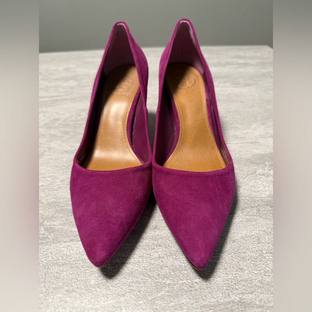 Tory Burch  Ivy Fuchsia All Leather Suede Pumps Size 7.5